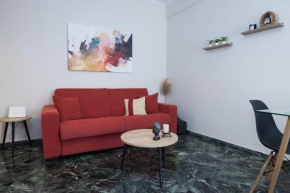 Modern 1 Bd Balcony Apt Near Metro in Kato Patisia